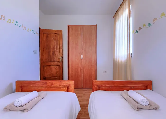 Apartment Ivan & Tina-2 By Interhome