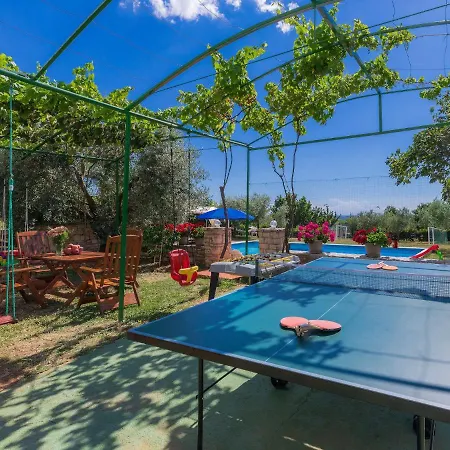 Ivan & Tina - Roj456 By Interhome * Kanfanar