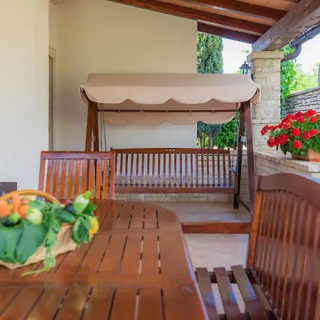 Ivan & Tina - Roj456 By Interhome Apartment