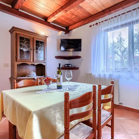 Ivan & Tina-2 By Interhome Apartmán *